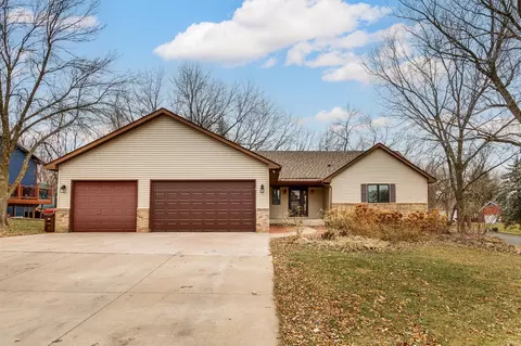 1958 Cope Ave E, Maplewood, MN 55109