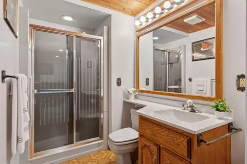 Bath - 11027 Xylon Ave N, Champlin, MN 55316 photo 2 of 2