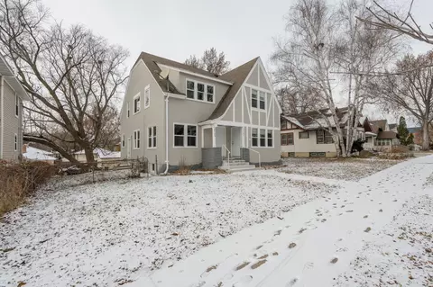 2725 Humboldt Ave N, Minneapolis, MN 55411