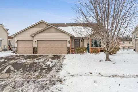 7569 Langley Ave NE, Albertville, MN 55301