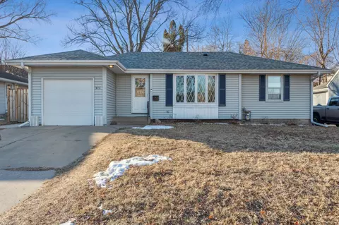 973 Ohio St, West Saint Paul, MN 55118