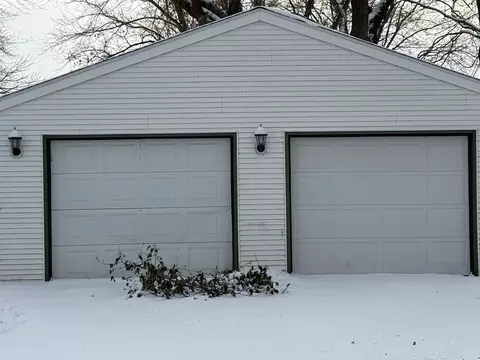 407 E 2nd St, Delavan, MN 56023 photo 18