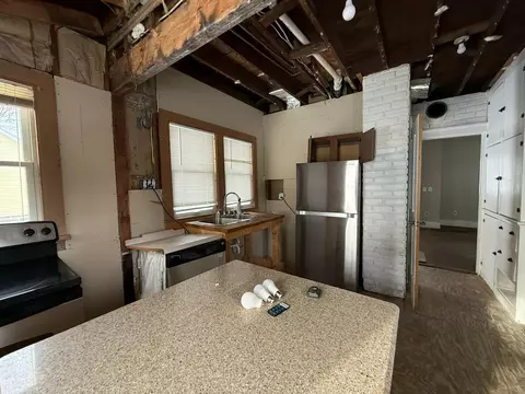 407 E 2nd St, Delavan, MN 56023 photo 6