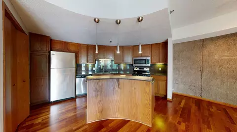 3141 Dean Ct #502, Minneapolis, MN 55416