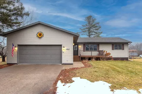 705 8th St SW, Little Falls, MN 56345