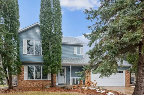 18927 Barrington Dr, Eden Prairie, MN 55346