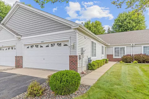 8847 Peep Oday Trl, Eden Prairie, MN 55347