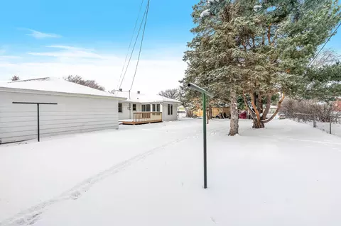 8331 Haeg Dr, Bloomington, MN 55431 photo 36
