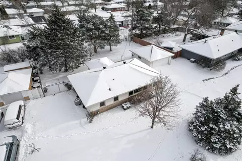 8331 Haeg Dr, Bloomington, MN 55431 photo 42