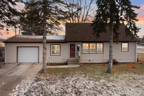 6980 Cloman Ave, Inver Grove Heights, MN 55076