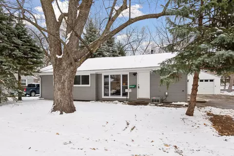 8415 Elliot Ave S, Bloomington, MN 55420
