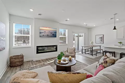 3030 Basswood St, Little Canada, MN 55117