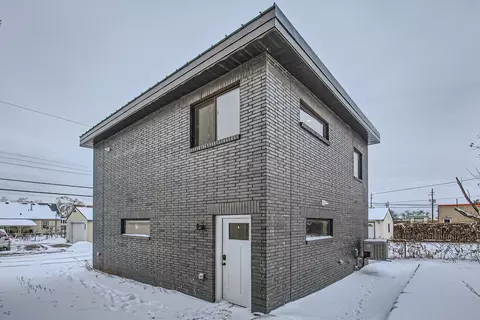 2614 University Ave NE, Minneapolis, MN 55418
