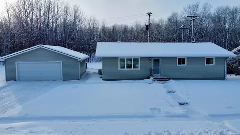 221 E Park Dr, Hibbing, MN 55746