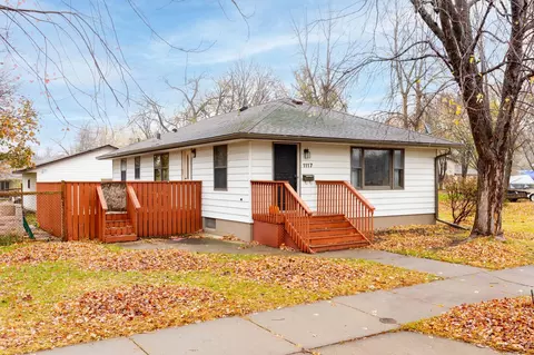 1117 3rd St E, Hastings, MN 55033