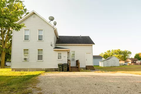 546 4th Ave SE, Hutchinson, MN 55350