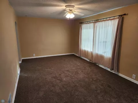 2209 5th Ave S, Fargo, ND 58103 photo 11