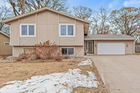 8308 Brunswick Ave N, Brooklyn Park, MN 55443