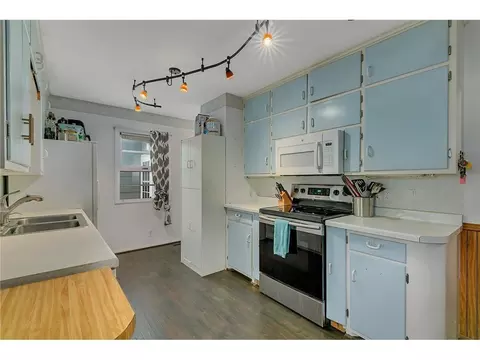 Kitchen - 2139 Jamary Pl, Saint Cloud, MN 56301 photo 2 of 2