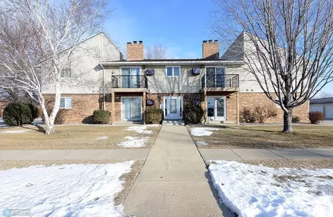 2379 20 12 Ave S #D4, Fargo, ND 58103