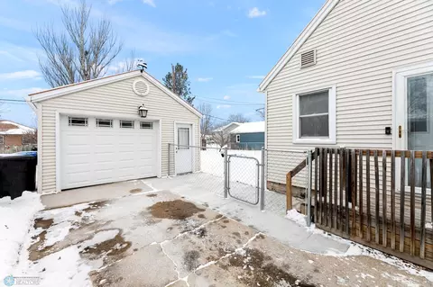 705 17th St S, Fargo, ND 58103 photo 29