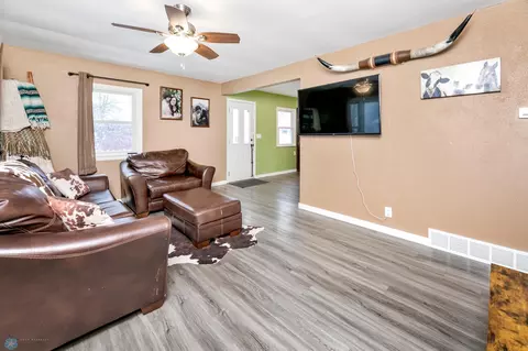 705 17th St S, Fargo, ND 58103 photo 8