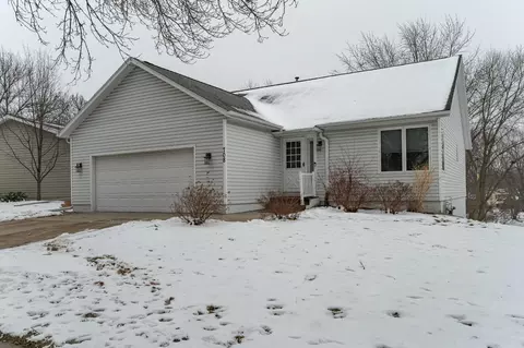 708 33rd St NW, Rochester, MN 55901