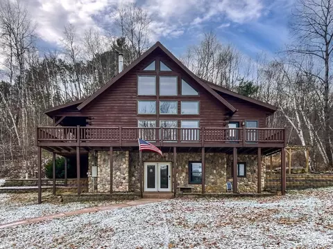 s413 County Road J, Canton, WI 54756