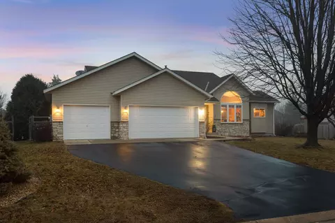 6711 Forest St, Farmington, MN 55024