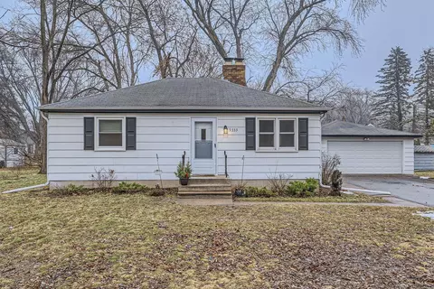 9333 Griggs Ave, Circle Pines, MN 55014