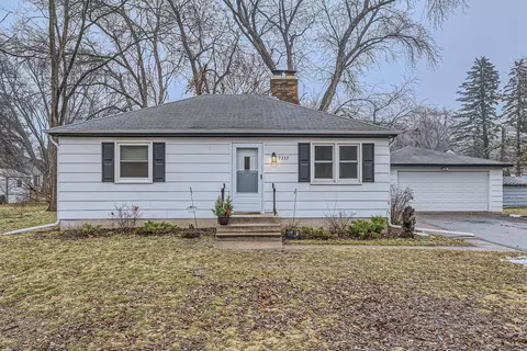 9333 Griggs Ave, Lexington, MN 55014