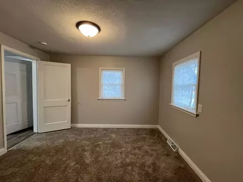 26 Main St E, Morristown, MN 55052 photo 13