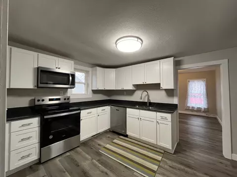 26 Main St E, Morristown, MN 55052 photo 5