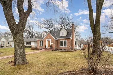 7445 Girard Ave S, Richfield, MN 55423