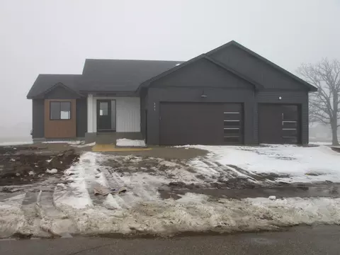 846 Walnut Ave SE, Kimball, MN 55353