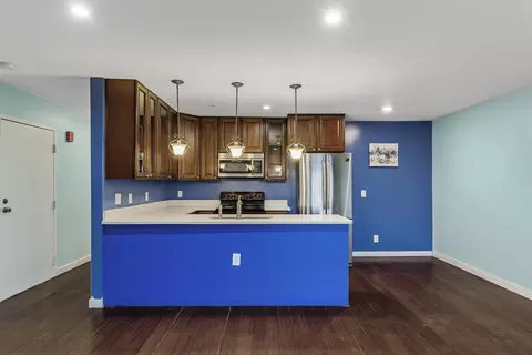 12976 Nicollet Ave #301, Burnsville, MN 55337
