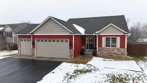 11948 78th St NE, Otsego, MN 55301
