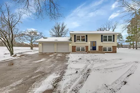 1816 Danforth Cir, Clearwater, MN 55320
