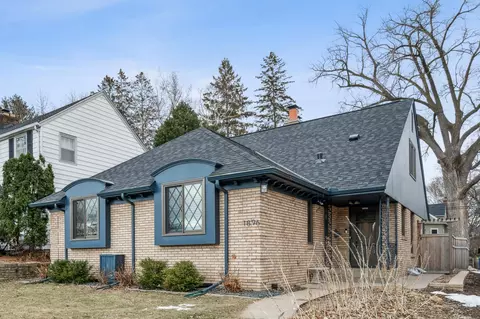 1896 Wellesley Ave, Saint Paul, MN 55105