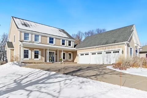 4582 Lilac Ln N, Lake Elmo, MN 55042