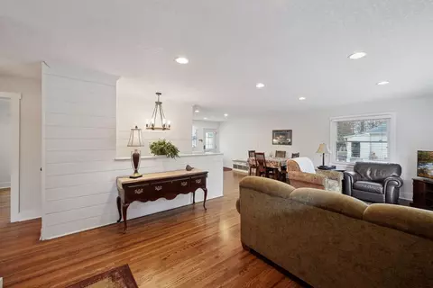 10 Pearl St, Excelsior, MN 55331 photo 6