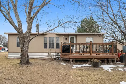 1596 Park St, Shoreview, MN 55126