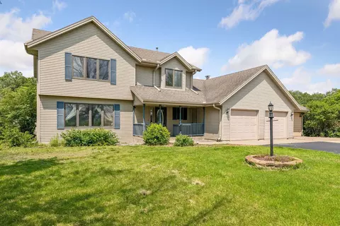 600 W South St, Belle Plaine, MN 56011