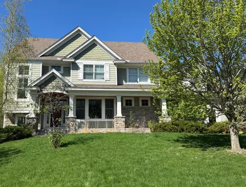 6620 Chestnut Ln, Chanhassen, MN 55317