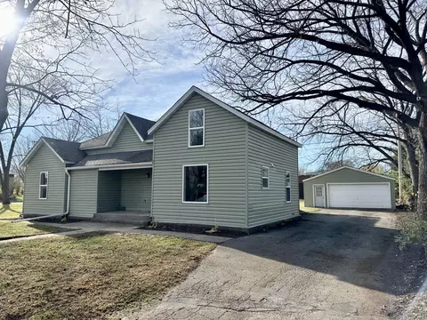 1526 Eddy St, Hastings, MN 55033