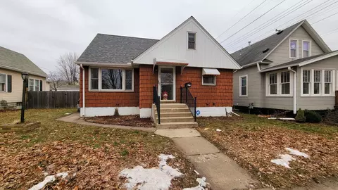 2815 Grand St NE, Minneapolis, MN 55418