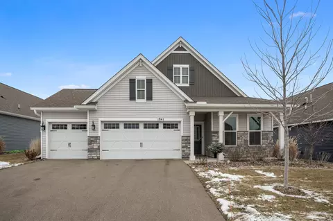1841 Arcadia St, Shakopee, MN 55379