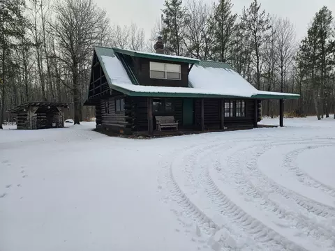 36328 Outpost Rd NW, Grygla, MN 56727