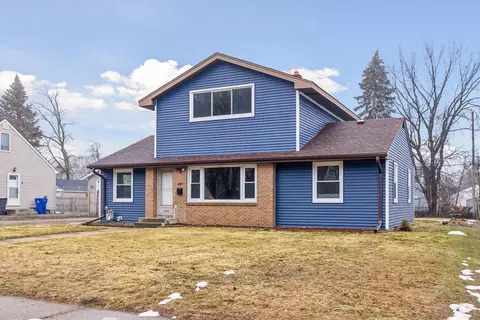 2084 Lacrosse Ave, Saint Paul, MN 55119