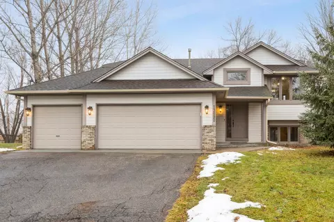 13090 Red Fox Rd, Rogers, MN 55374